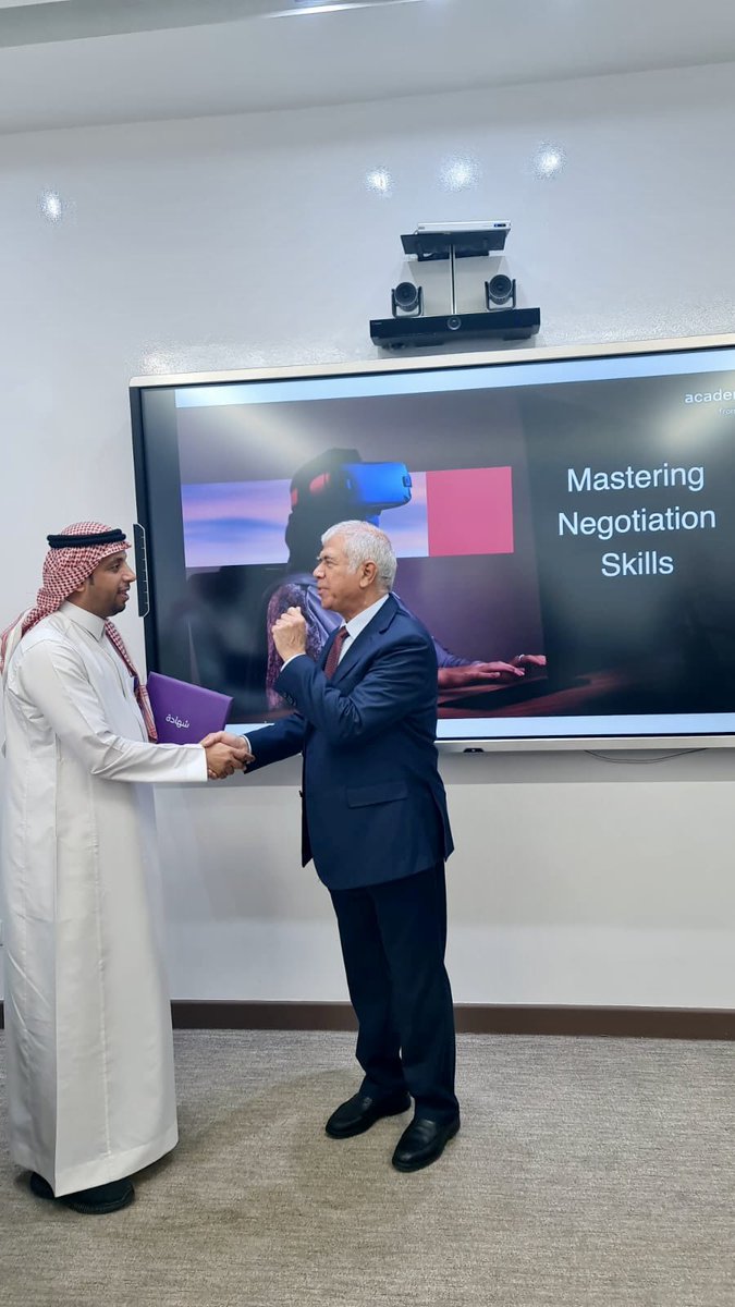 alkamel2090's tweet photo. I am pleased to share that I have successfully completed the “Mastering Negotiation” course 🤝, which has contributed to enhancing my negotiation skills and building effective agreements. This will positively reflect on achieving better results across various work environments. https://t.co/FxVoYpFI6Y