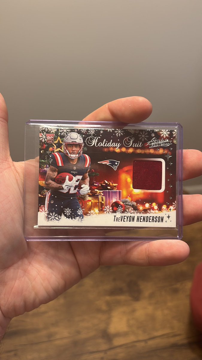 VCSportsCards's tweet photo. Buy this Treyveon Henderson auto and I’ll throw this relic in for free. https://t.co/DJjntuk8Mn