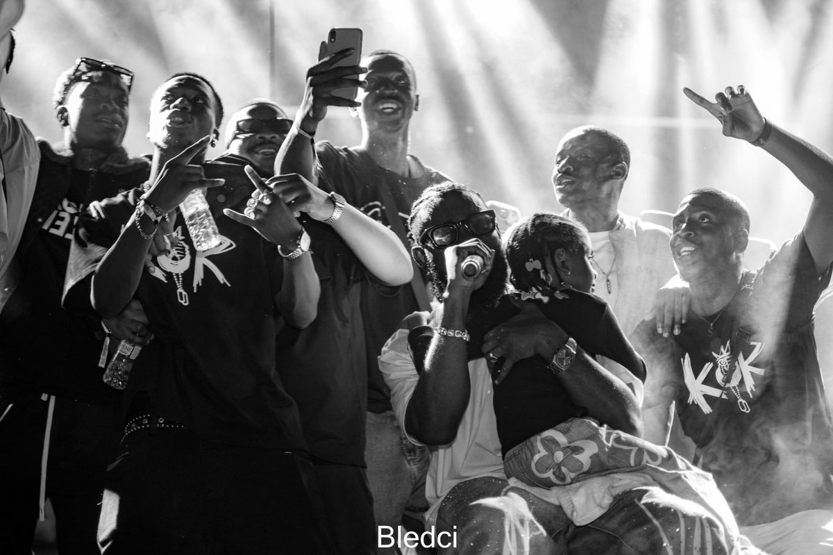 's tweet image. Merci LE KOR ❤️❤️❤️❤️