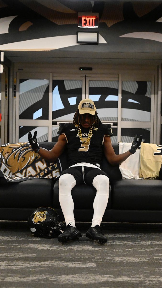 Israel Hiraldo ATH tweet media