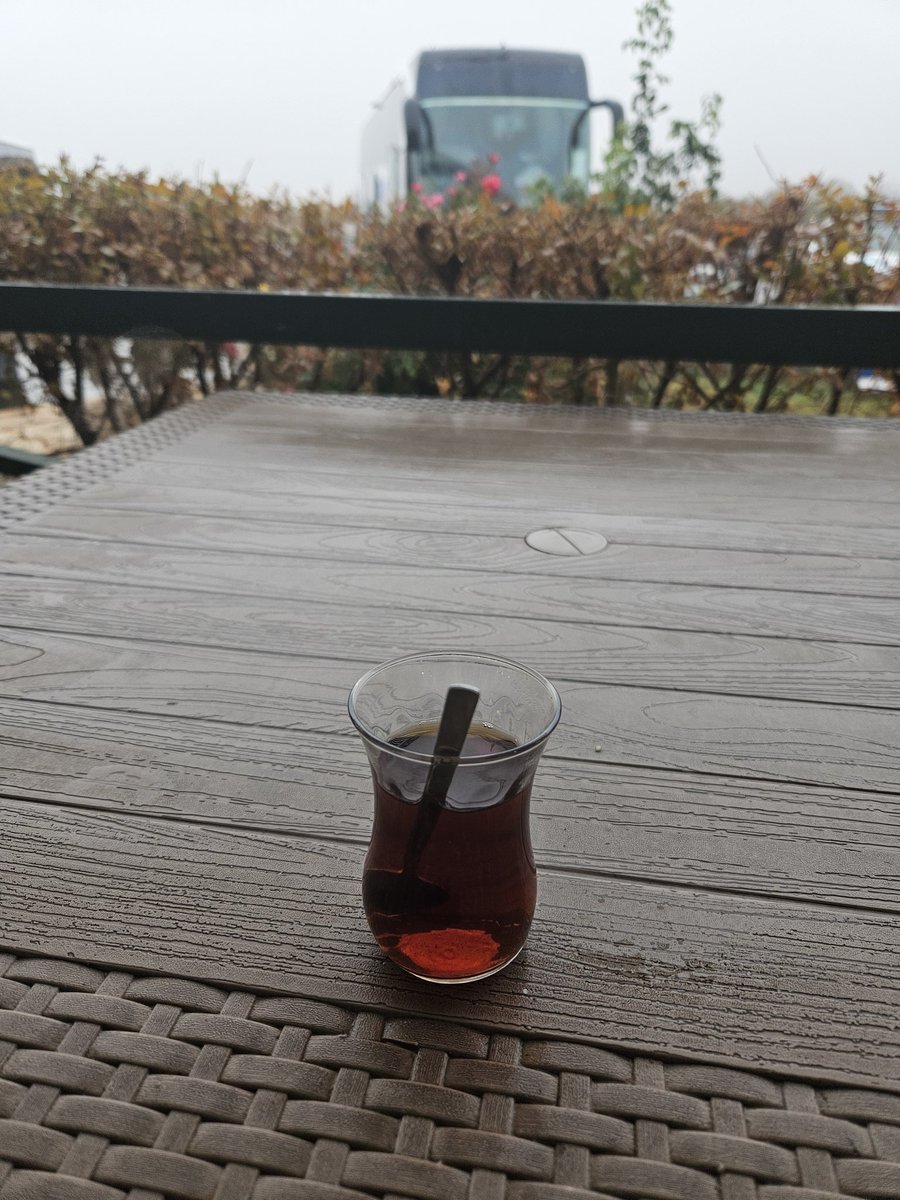 ben dusunuyorum ben ozlemek benim karim