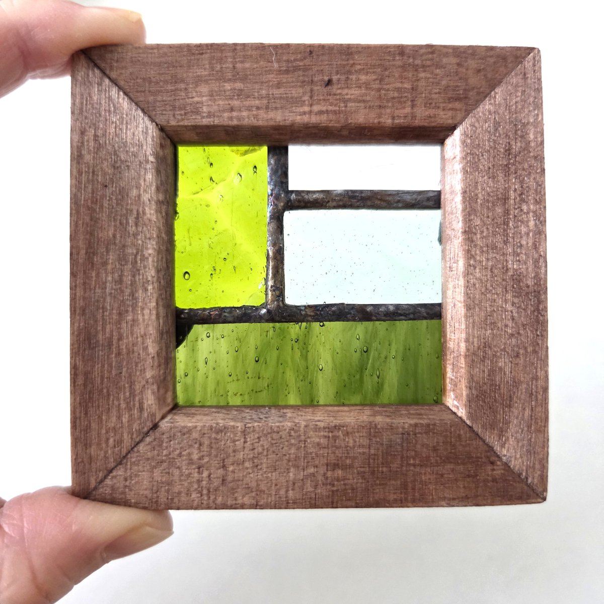 おはようございます☀️
スズメが窓の外にいるのが見えて、かわいいなぁと微笑ましい朝です。
よい一日になりますように☺