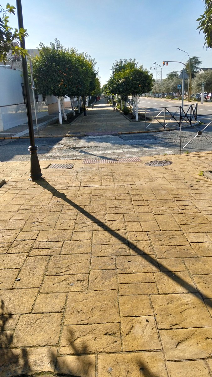 El único partido que me perderé en casa de toda la temporada, una pena que sea este especialmente... Después del titánico esfuerzo del miércoles. Os veré desde la distancia

Vamos Atletic, vamos glorioso a por los 3 puntos ante el gran rival del grupo😉💙🤍