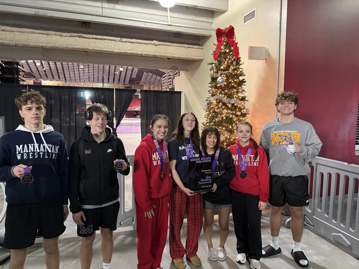 TribeWrestling's tweet image. Congrats to our 3 Men and 4 ladies who went undefeated on the weekend!!