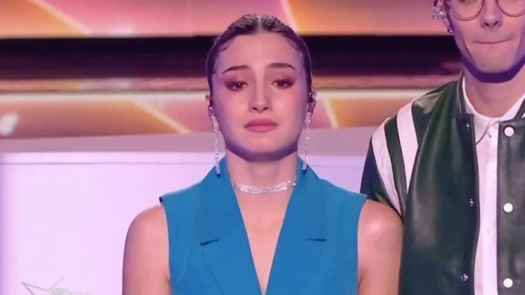 thibaudbrdtt's tweet photo. nouveau trauma ça arrive les gars #StarAcademy https://t.co/T4AJxefauW