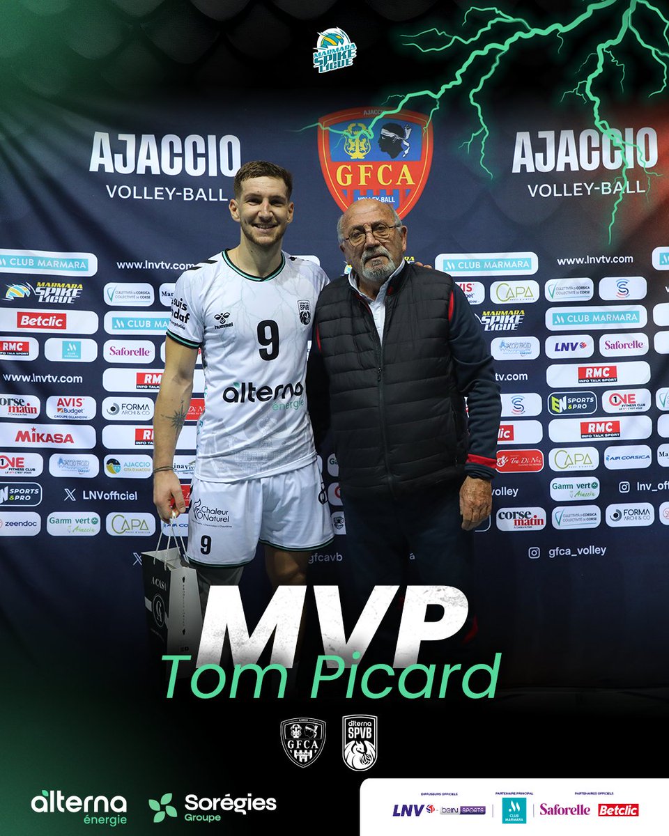 AlternaSPVB's tweet image. Félicitations à Tom, récompensé après une prestation plus que réussie ! 💪  

⚫⚪🟢
#AlternaSPVB | #LNV | #MarmaraSpikeLigue | #FFVolley | #LénergieDunClub