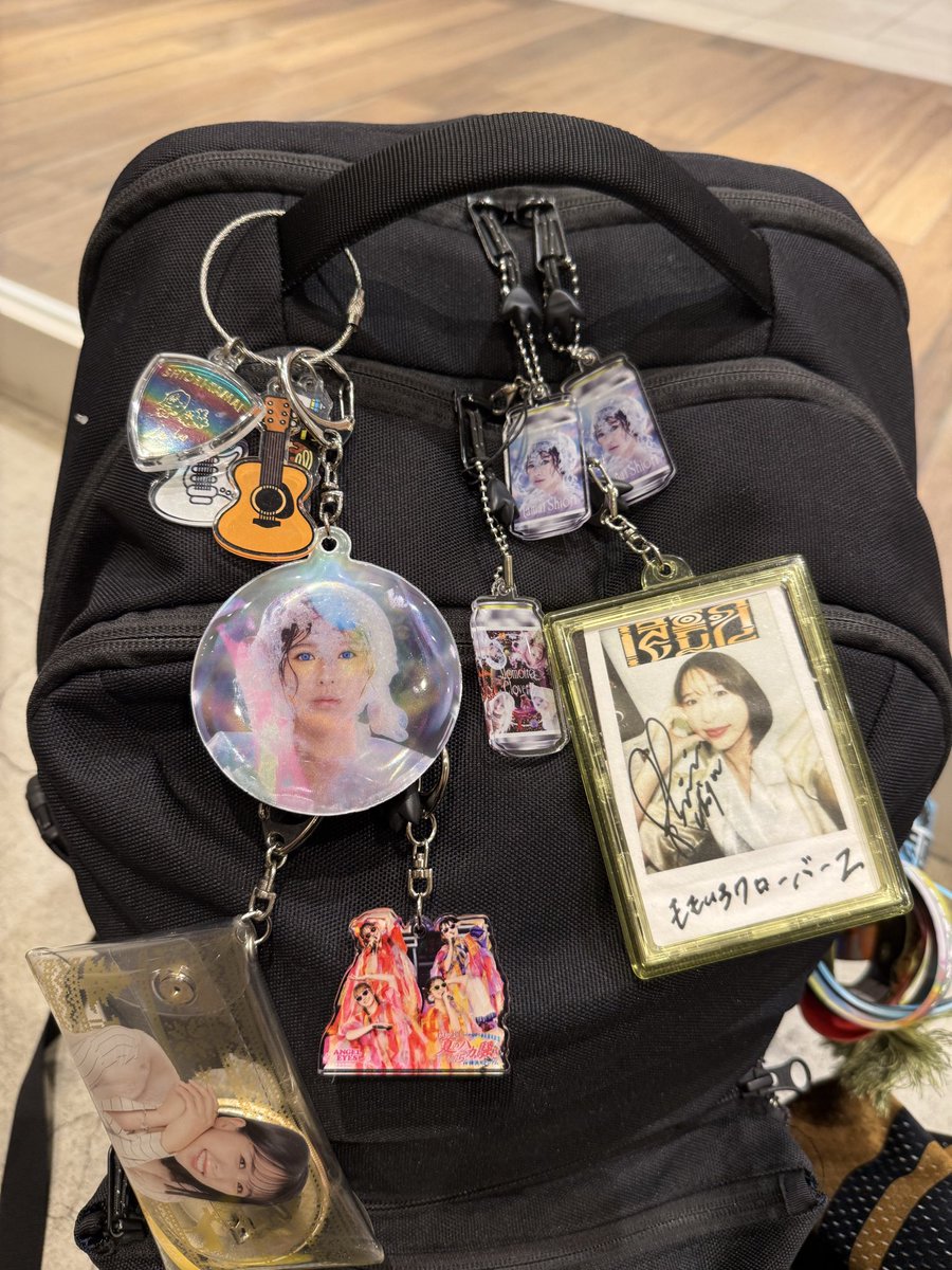 わいのリュックをまた強化した🎒✨ #玉井詩織 #ももいろクリスマス2025