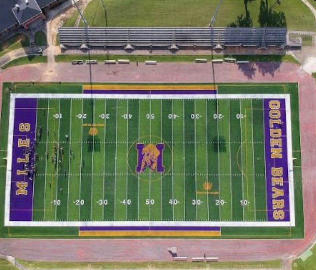 1liil_que's tweet image. #AGTG Blessed to receive an offer from Miles college and will be taking and OV on Monday @CoachW72799449