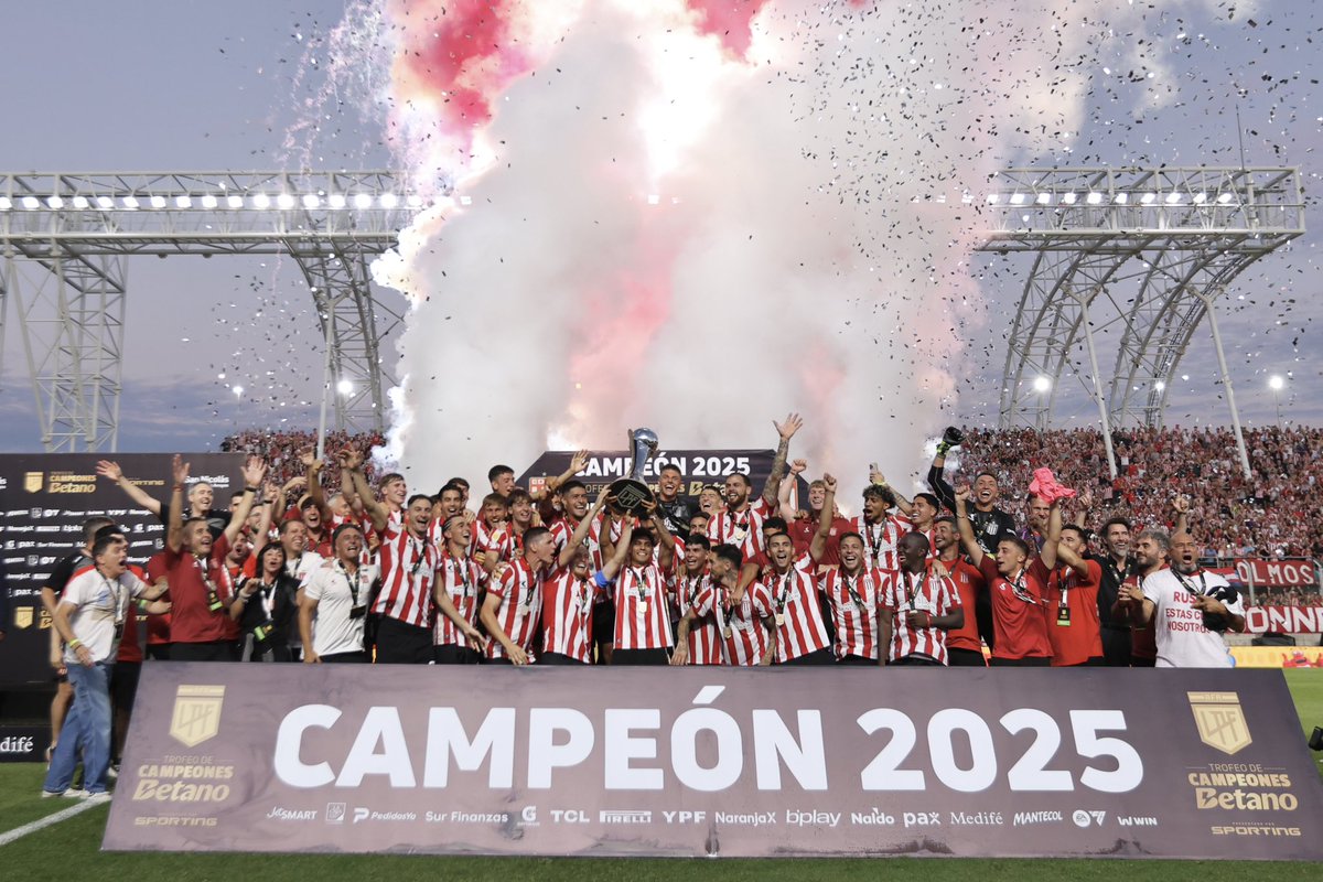 #EDLP PASILLO AL CAMPEÓN 
somosespecie.com.ar/pasillo-al-cam…