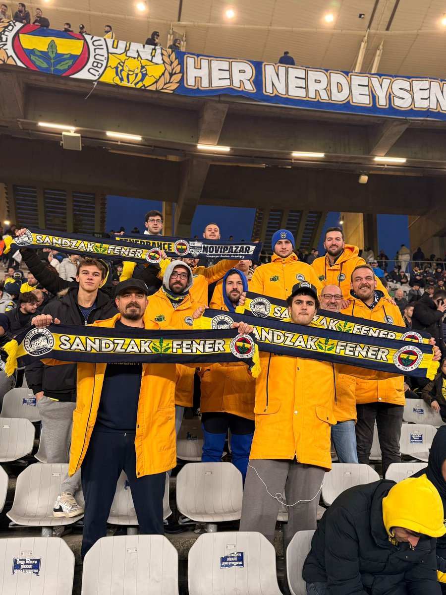 Fenerbahçemizin peşinden 🟡🔵