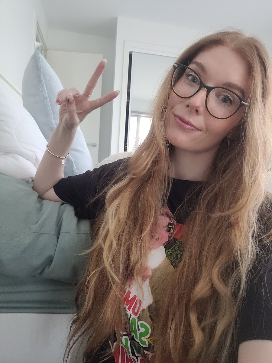 CHARITY STREAM! For the Starlight Childrens Foundation! Come one. Come all. Retweets, lurks, donos all welcome. Live now. twitch.tv/emmzyplays
