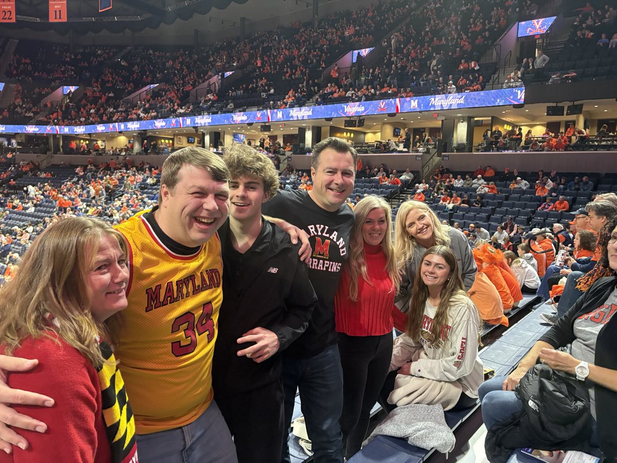 RyMillerTime's tweet image. Uvgay, blow Hoos blow! #BeatUVA ⁦@TerrapinHoops⁩ #TerpDownForWhat