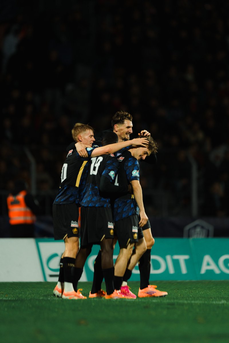 losclive's tweet photo. La joie de l'unique buteur de la rencontre d'hier, 𝐌𝐚𝐫𝐢𝐮𝐬 𝐁𝐫𝐨𝐡𝐨𝐥𝐦 🔥🇳🇴

Qu'as-tu pensé de son entrée en jeu ?

#USLLOSC #CoupedeFrance https://t.co/SVzATORtwp