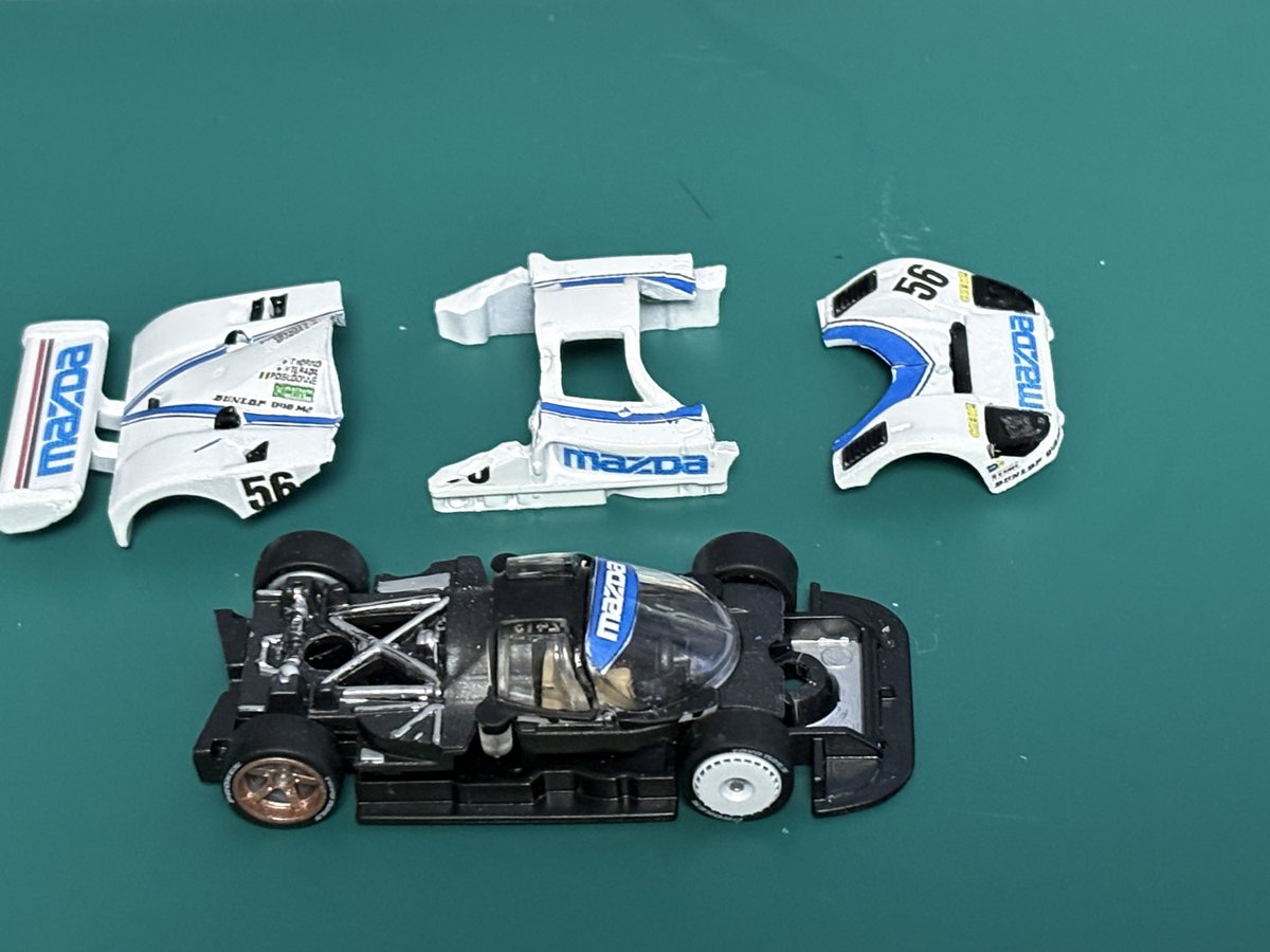 ぴーこまページ ホットウィール #MAZDA787B #LeMans ベーシックなのにこの凝縮感