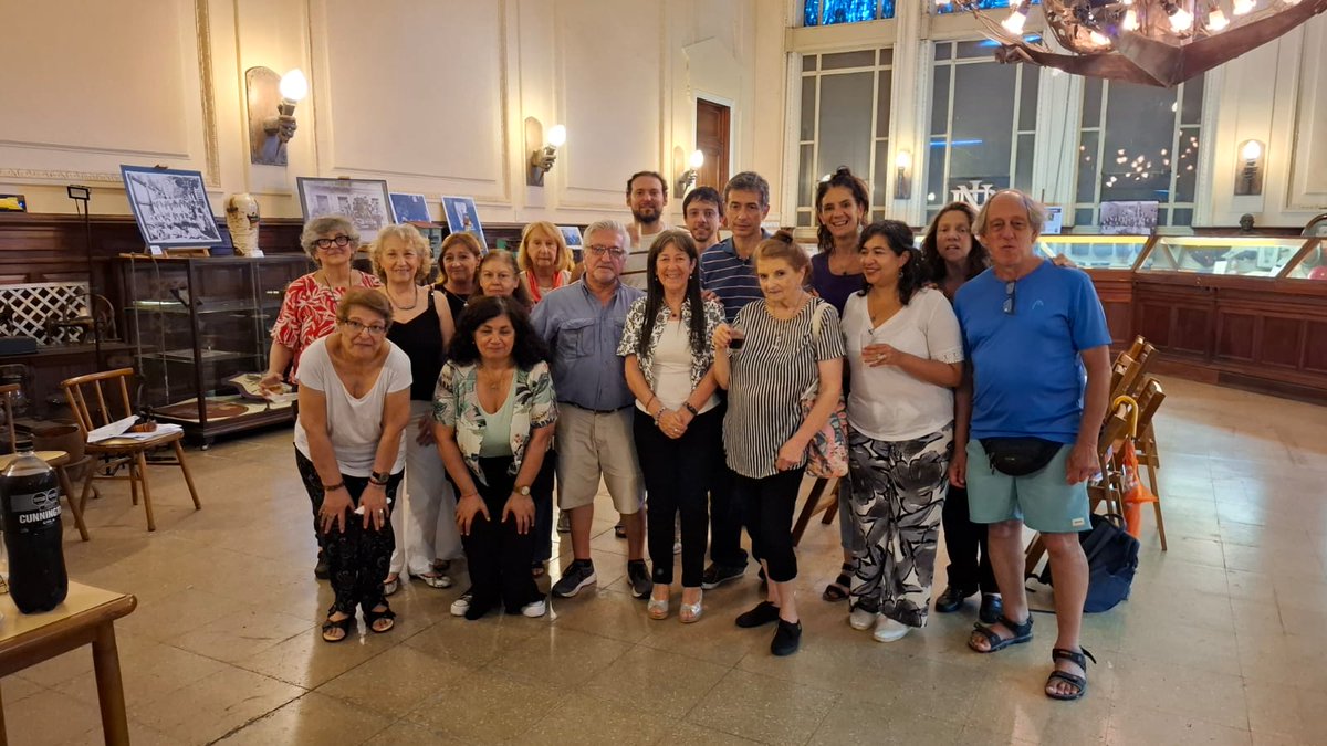 ENTREGA DE DIPLOMAS A LOS PARTICIPANTES DEL TALLER DE HISTORIA DE LA BOCA
Felicitamos a los que han cursado y finalizado el Taller en este 2025. El Taller volverá a reeditarse durante el próximo año 2026.