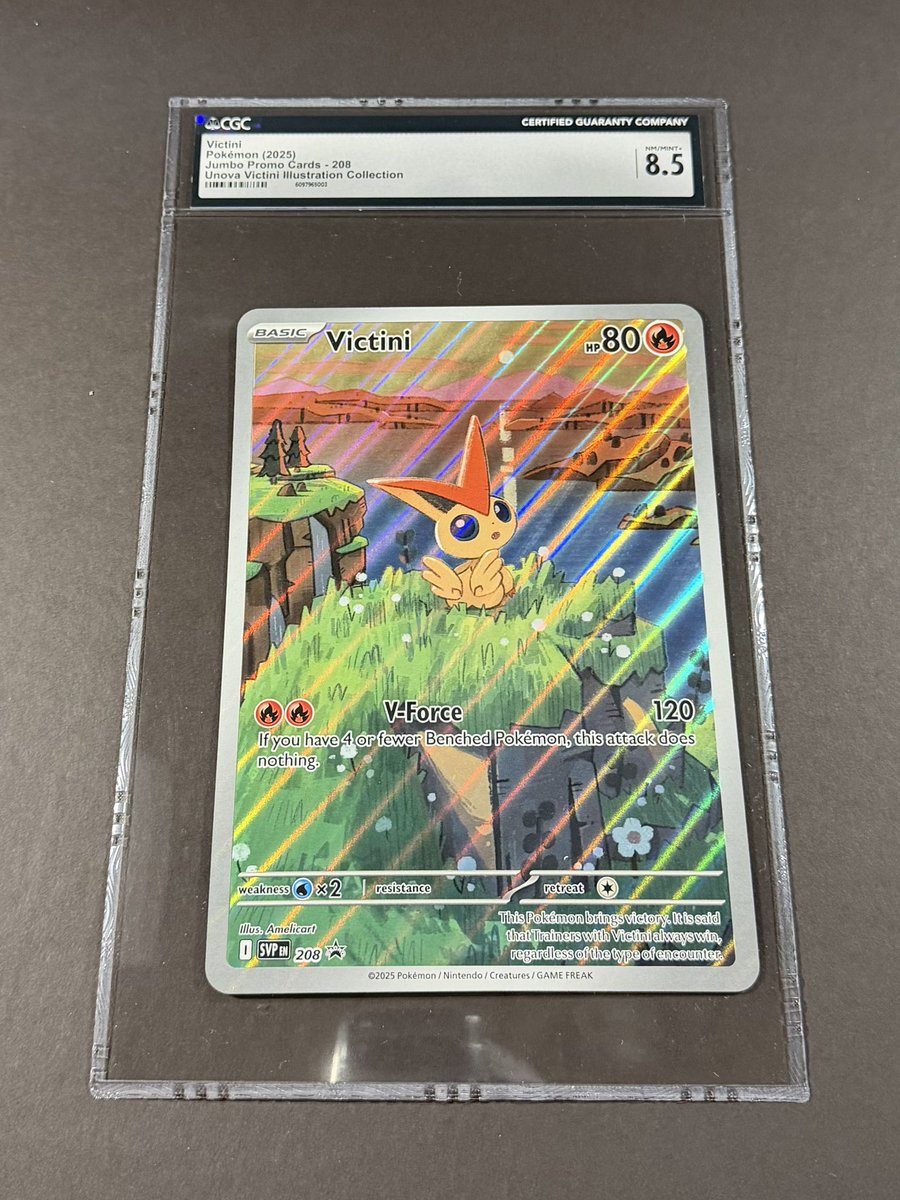 AlbertBleznak's tweet photo. @CGCCards so this is how we’re encasing jumbo cards now…crooked and then when brought up to customer service, told to essentially to go kick rocks and “pay us to re-grade it here’s a $25 credit to help”. Why would I do that if you’ll just encase it sideways, again? 🗑️ https://t.co/bjrJpisPHh