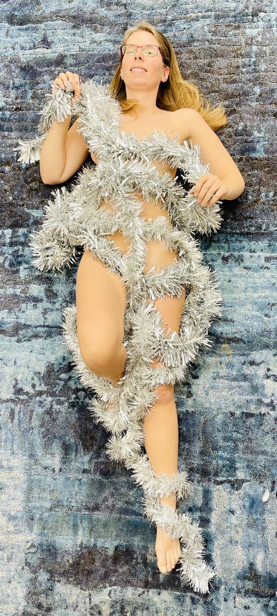 Nude-ercise tweet media