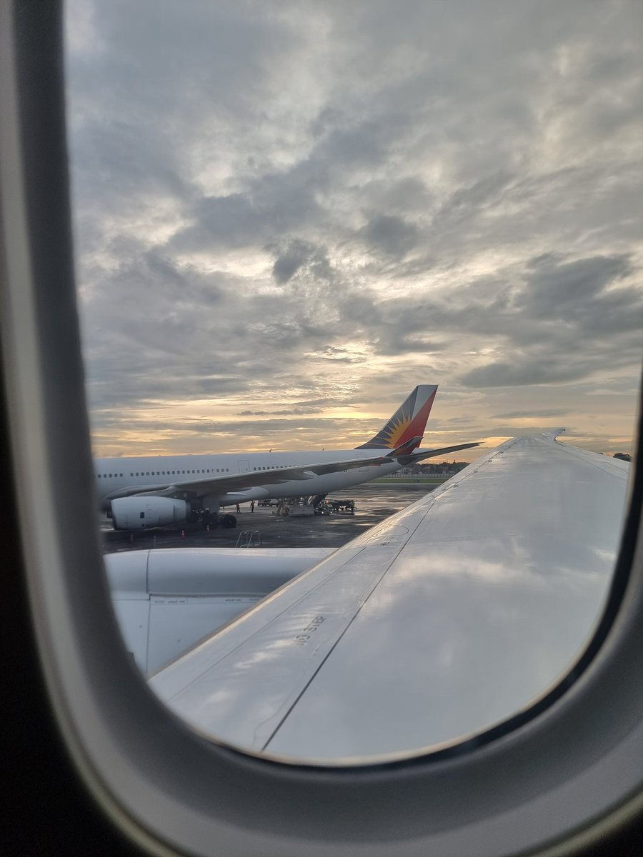 furuu ☔☁️ tweet media