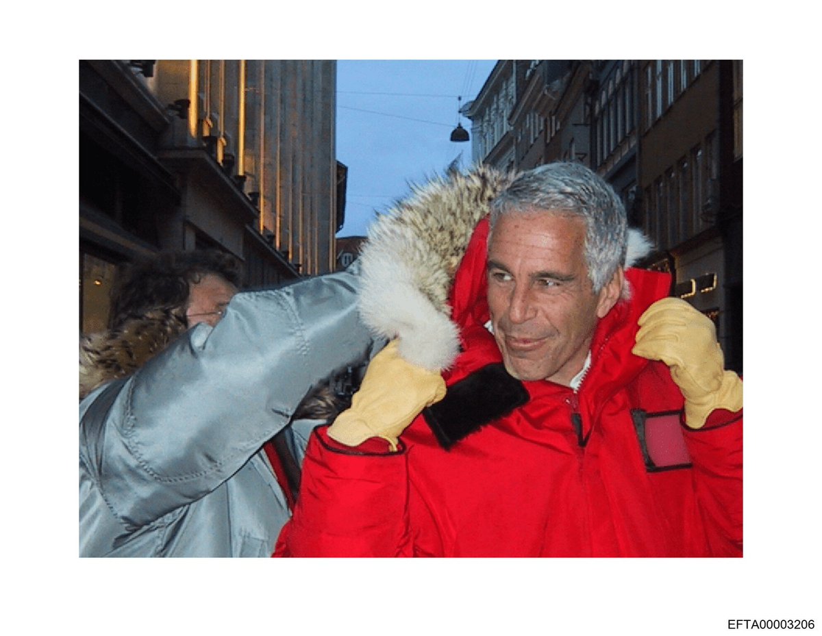 MythoEpstein's tweet photo. Happy New Year! https://t.co/SJojD33OI0