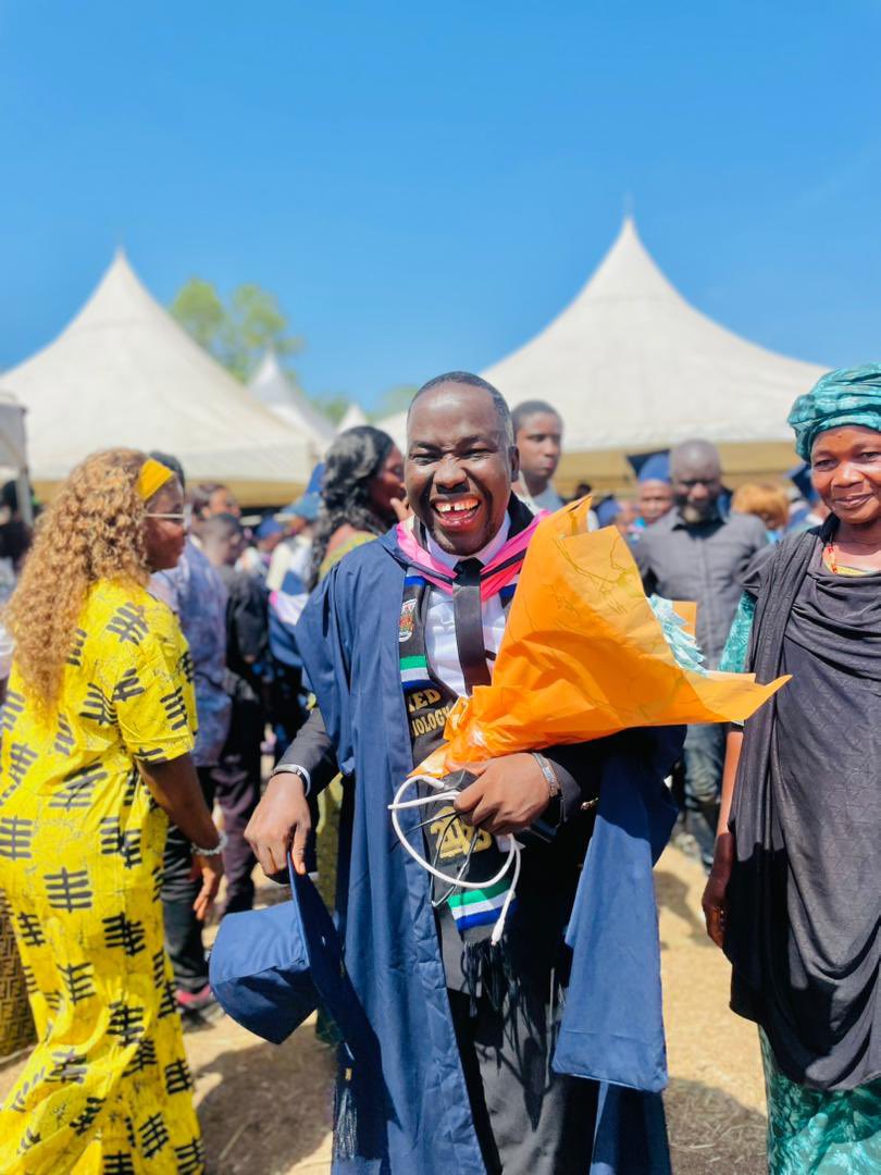 Tamba2ray's tweet photo. Master of Science in Education (Biology) bagged!
Allah, I am grateful. https://t.co/4cA89EptQB
