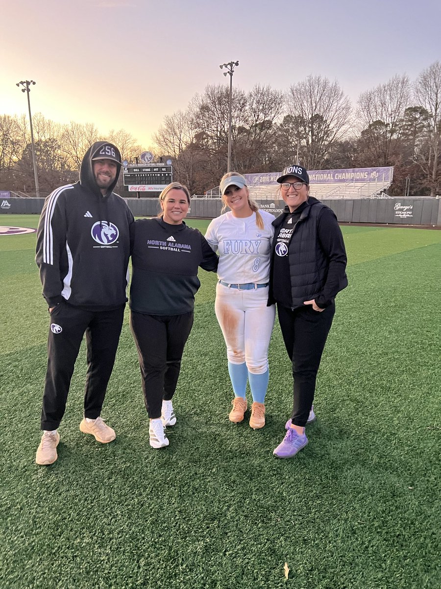 Ava Malone tweet media
