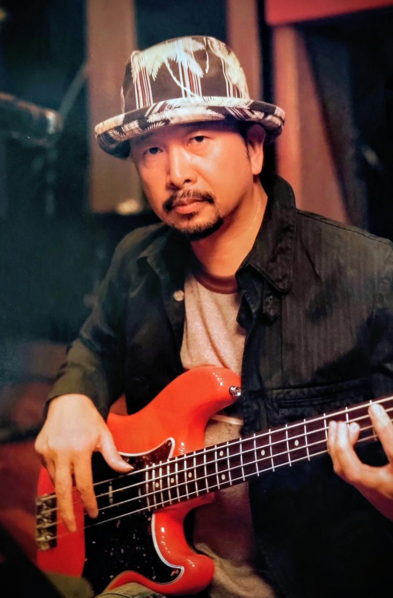 kuwata07's tweet photo. 関口和之さま
お誕生日おめでとう
ございます🎂
サザンオールスターズの
温かいムードメーカー
音楽を心から楽しむ姿が
素敵です✨
この一年も素晴らしい年に
なられますように🥰
#関口和之誕生祭 https://t.co/DYmkRUiHlh