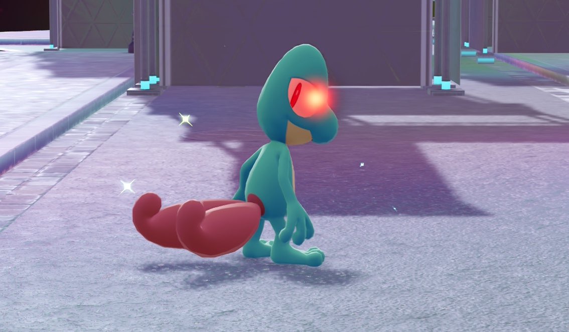 Shmiltank's tweet image. Easy on the side-eye pal…