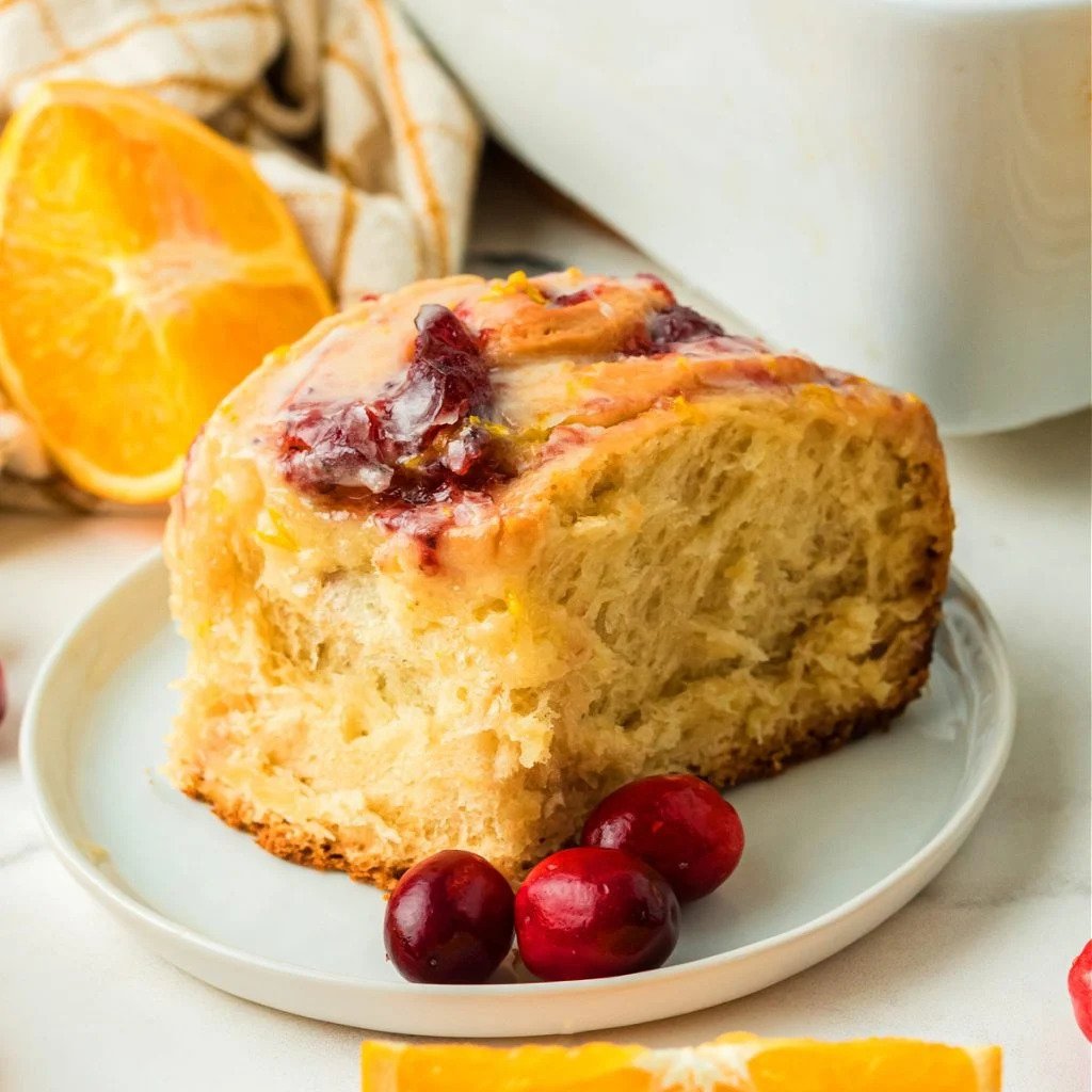 These bakery-style Cranberry Orange Rolls are a show-stopping addition to any special occasion or holiday brunch. #cranberryorangerolls #cranberries #orange #sweetrolls #rolls #breakfast #brunch #Christmas #holidays melissassouthernstylekitchen.com/cranberry-oran…