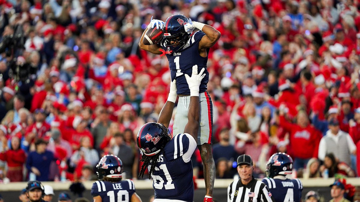 OleMissSports's tweet photo. WE REPRESENT FOR https://t.co/neHFuvio9z