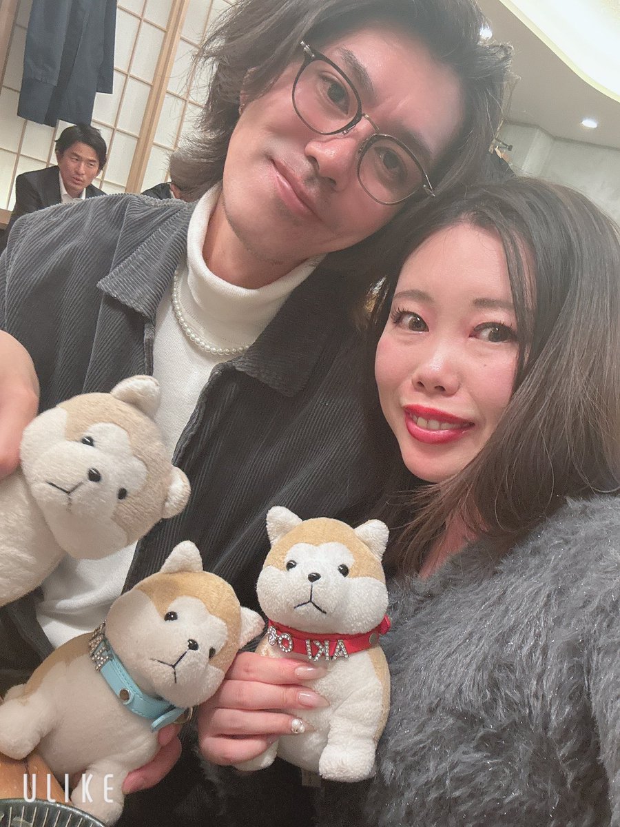 makoftw's tweet photo. 昨日配信に来てくれた皆様
本当にありがとうございました🥰

久しぶりに話せた人も
初めましての人もいて
なんだか3年前のブーケを思い出す
そんな時間でした😌✨

3年も前なのに
覚えてくれてて
集まってくれて
本当にありがとう💐

これからも仲良くしてね🙂‍↕️💓 https://t.co/x6xlgDsOVh