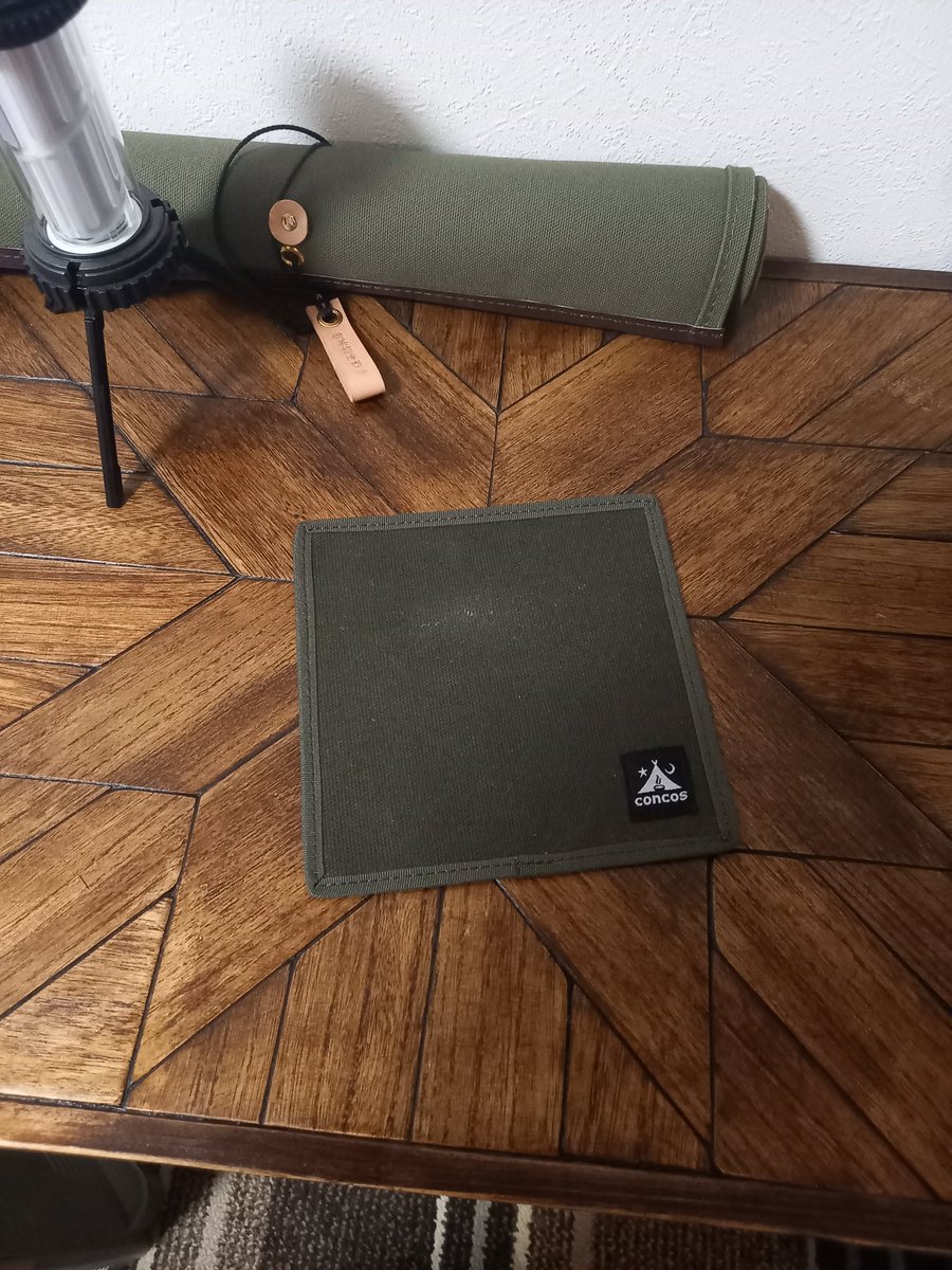 dCdwk2cTthilA3c's tweet photo. concosさんのオンラインでアウトレット扱いでセール中の
PEG BAG REC着👍️
0.8㎜帆布でガシガシ使ってもグランドシート同様丈夫で長持ちしそうまし、そこそこ重量あるものを入れても型くずれしないでしょう
他にもアウトレットセール品があるので気になる方は是非👍️
#concos
#無骨ギア https://t.co/vpE5fndTpK
