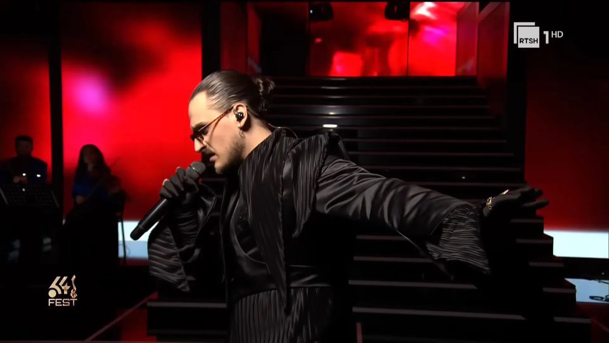 EurovisionNewZ's tweet image. 🇦🇱 Alis won “Festivali i Këngës 64” and he will represent Albania in #Eurovision 2026 with the song “Nân”.