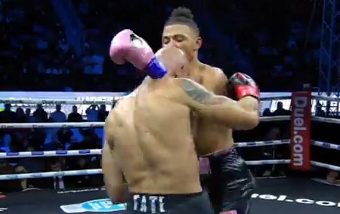 yassguns's tweet photo. VERY NOT PEAK
ANDREW TATE AND CHASE FIGHT WAS ABSOLUTEY WASTE OF TIME 
CHASE AT THIS POINT IS DOING LOVE ISLAND SHIT NOT BOXING ! https://t.co/gAeeWM8NZo