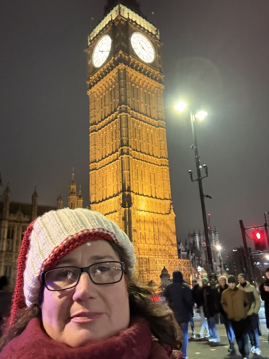NatalieHallam's tweet photo. I love London. https://t.co/lw0g3KNRTw