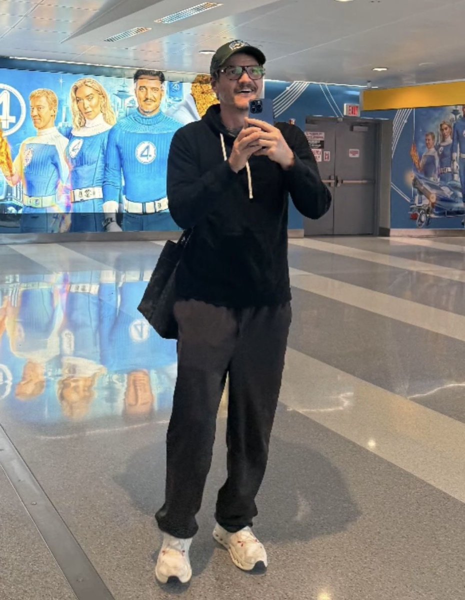 Day 20 of my Pedro themed advent calendar countdown to Christmas! Today’s pic is this lovely one, seeing himself front and centre in the FF poster at the airport. He’s really made it! #24daysofPedro