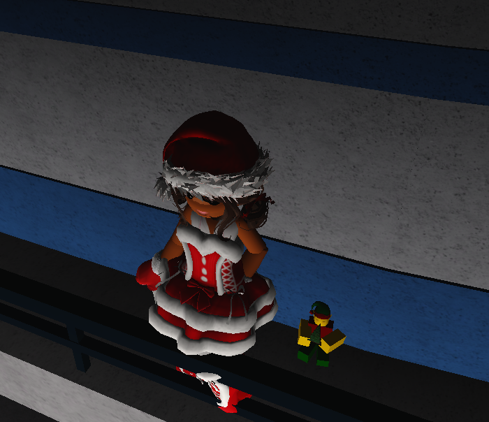Malideema's tweet photo. Yay! I got the Golden Elf trophy! Elf #12. #Bloxburg #Roblox #Christmas2025 https://t.co/B7u02a5I5T