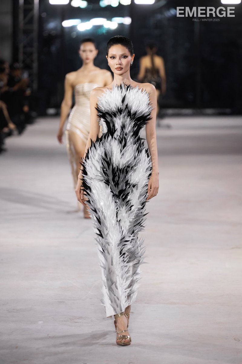 upnextdesigner's tweet image. New collection of Vietnamese designer Do Long 🤍