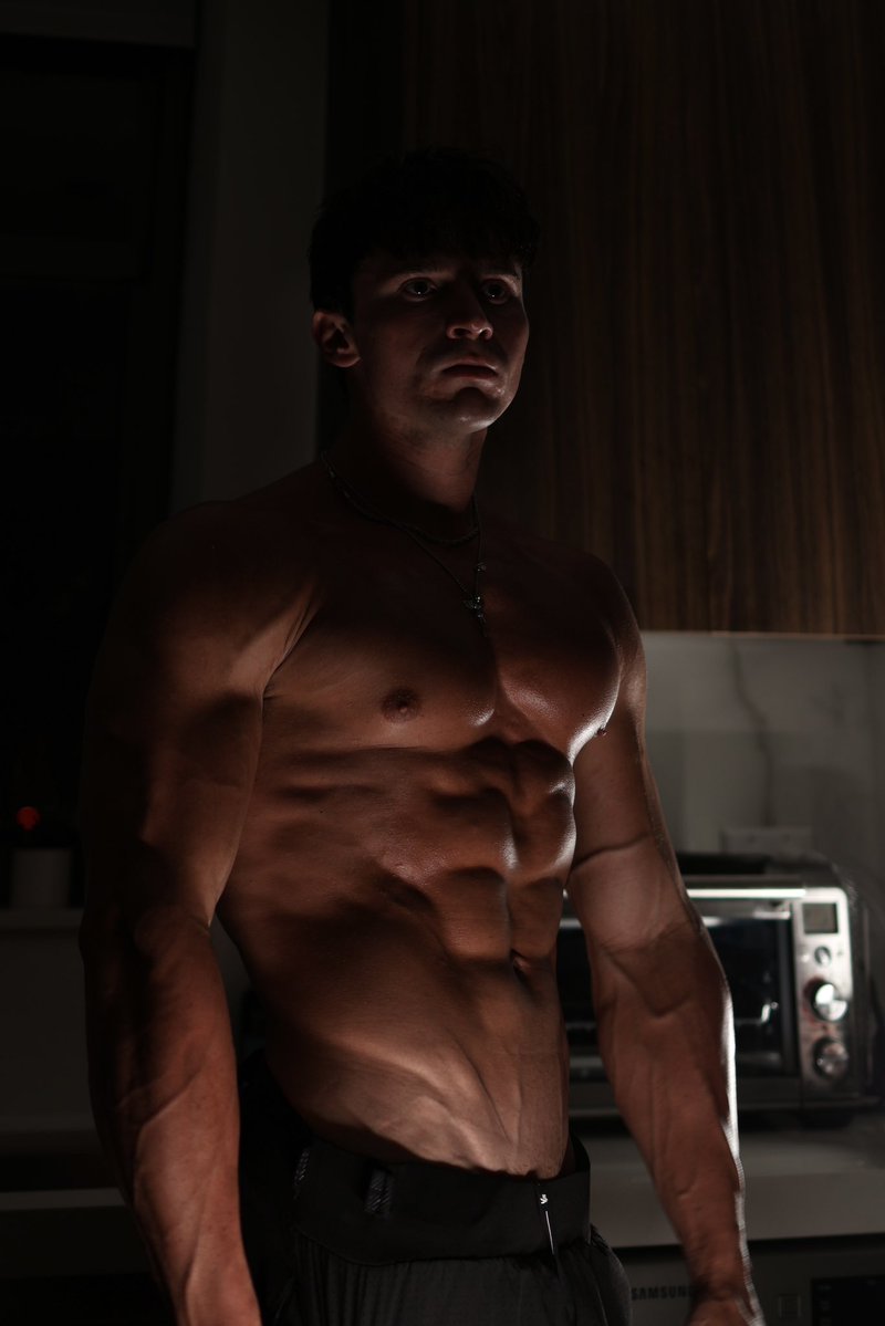 GodKytherionn's tweet image. Your entire existence revolves around pleasing me and worshiping my perfect body. Go send 🤑