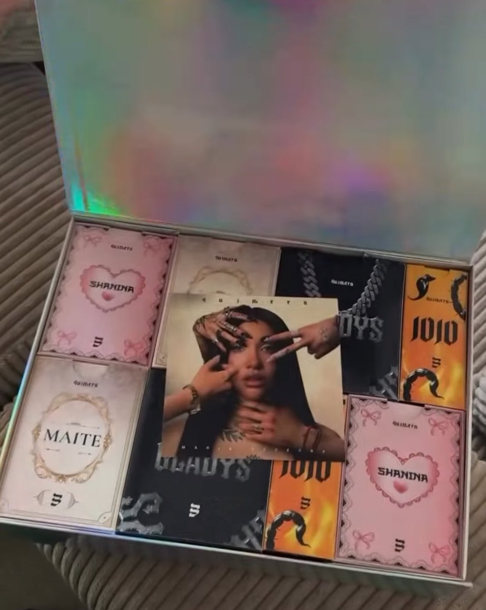 mbecerraarg's tweet image. necesito esa caja 😭