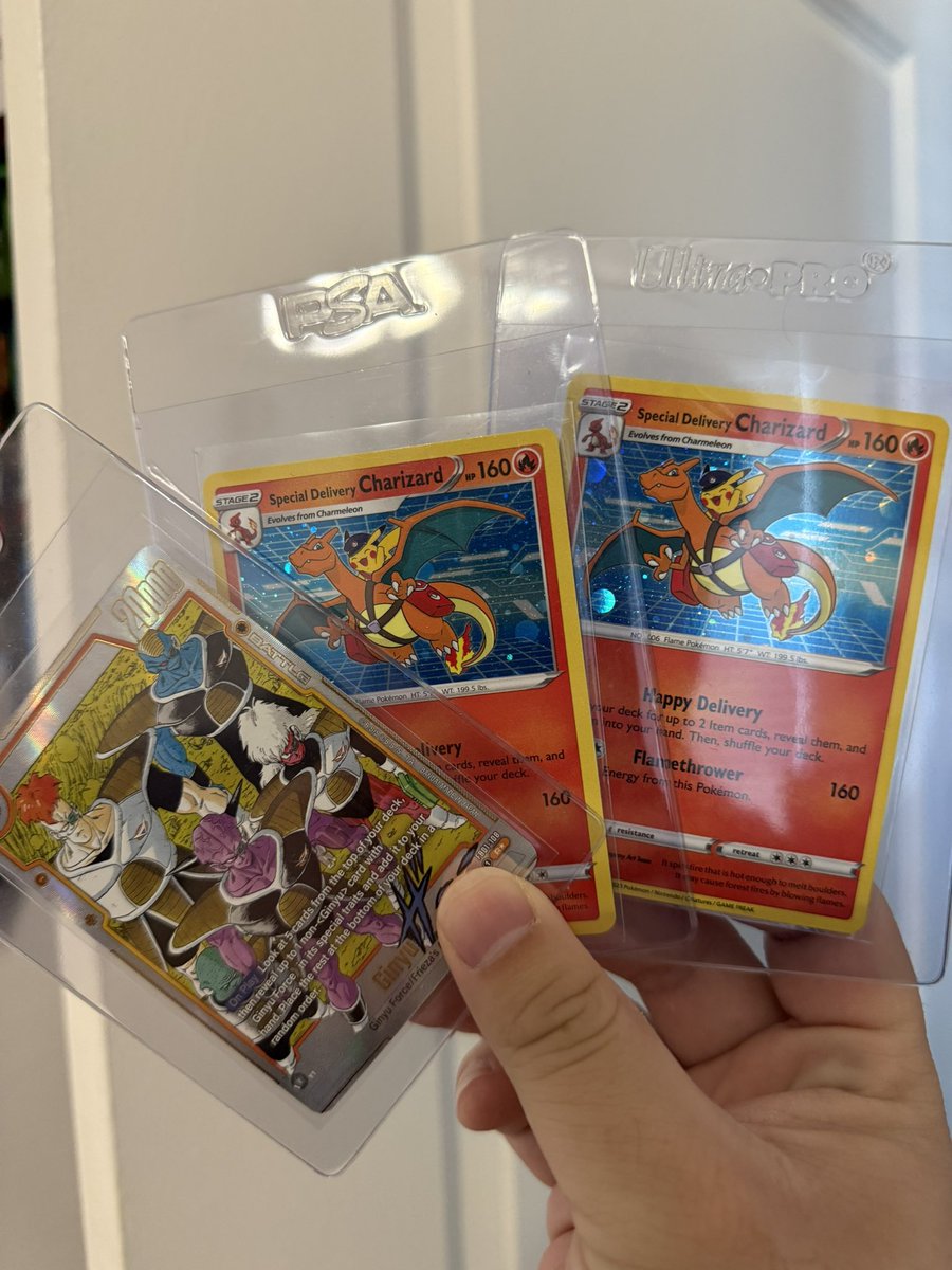 TheGioRoyals's tweet image. Goku $130 shipped 
Eevee $85’shipped
Psa 9 eeve $35 shipped
Ginyu alt $20 pwe
SD ZARDS $100 shipped each