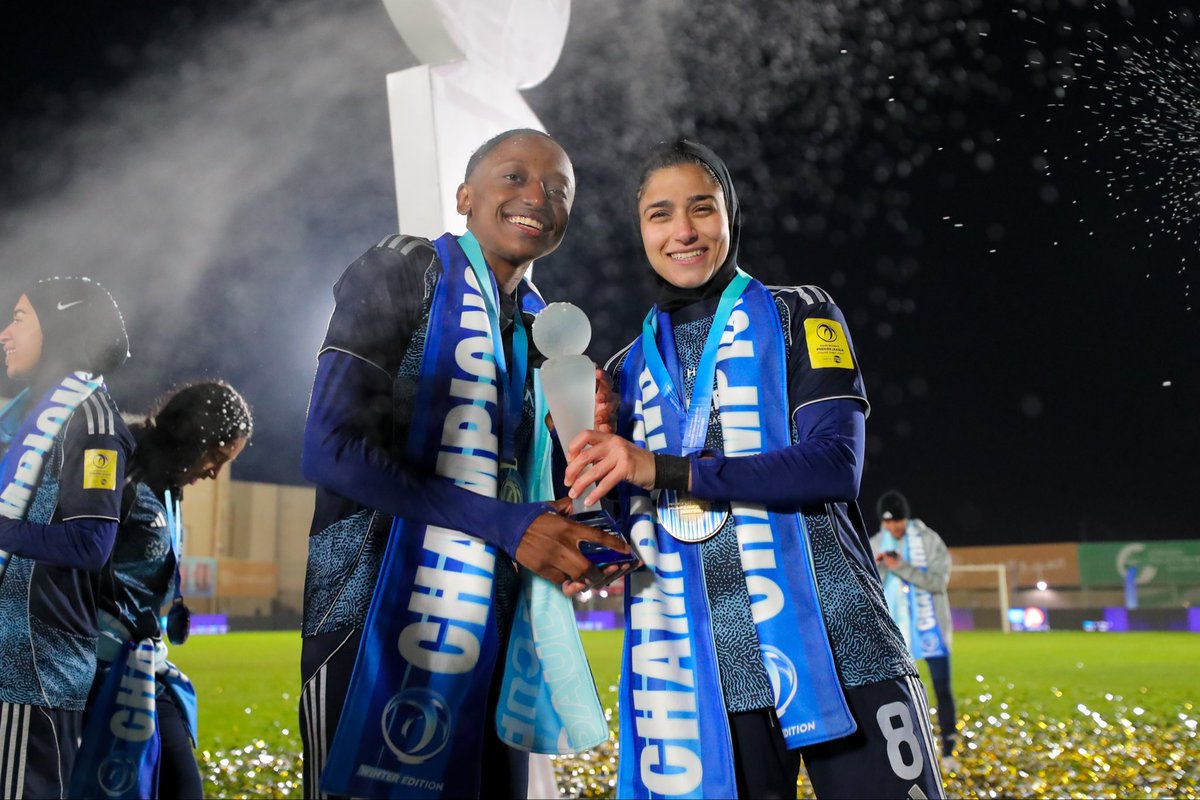 بالفرحة والكـأس 😁🏆
تصبحون على خير 💛
ونترك الباقي بالأحـلام 😴.

🎥: youtu.be/Ft9W2WkFIq4?si…