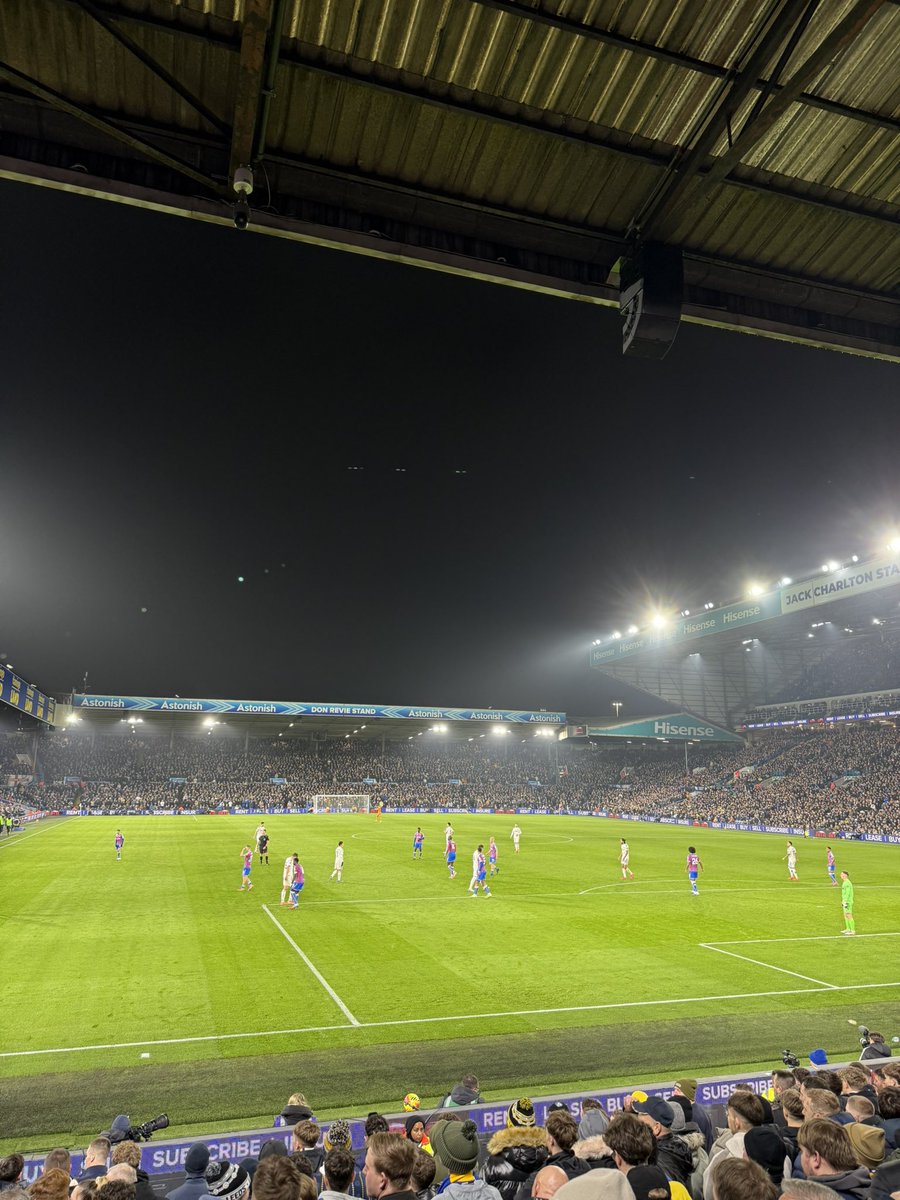 DCL for 🏴󠁧󠁢󠁥󠁮󠁧󠁿 &amp; Leeds not ruining Xmas, we take that!