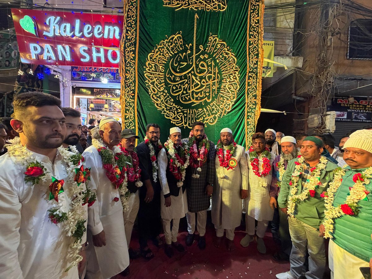 Md_MajidHussain's tweet image. On the occasion of 814 #Urs-E-Mubarak of Hazrath Khwaja Garib Nawaz #Ajmer 2025

Attended Jashn-e-Hazrat Khwaja Moinuddin Chishty Dargah, Ajmer Sharif Sama (Qawwali Program) at #FirstLancer Opp Nasheman Hotel Nai Basti, Ahmed Nagar.