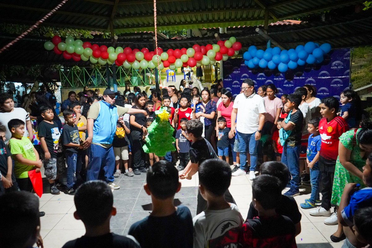 Celebramos nuestra fiesta navideña junto a más de 350 niñas y niños de Montelimar. Junto a mi colega Diputado Marco Romero y estructura <a href="/nuevasideas/">Nuevas Ideas</a> Olocuilta.