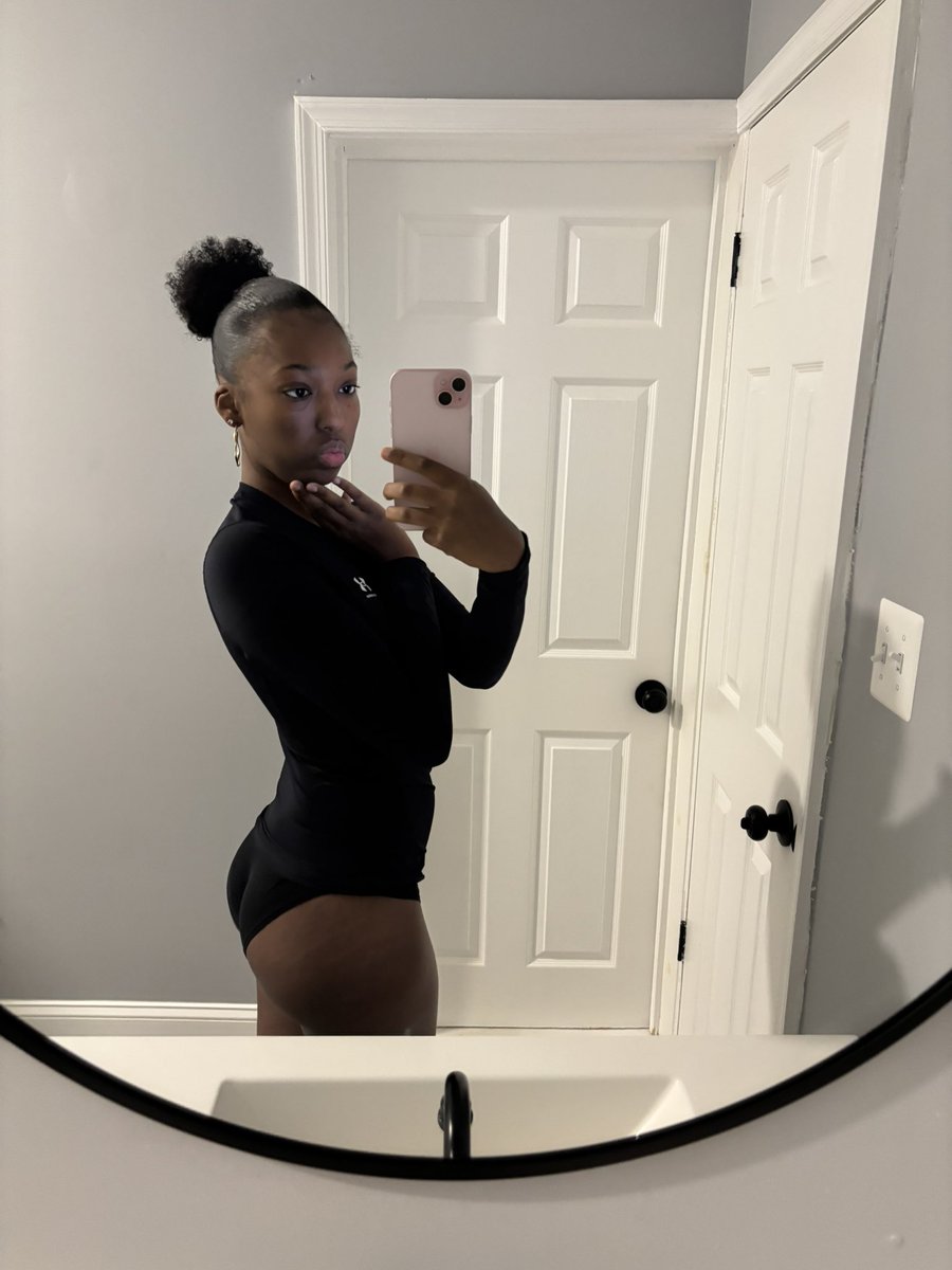 yesitsgrippy tweet media