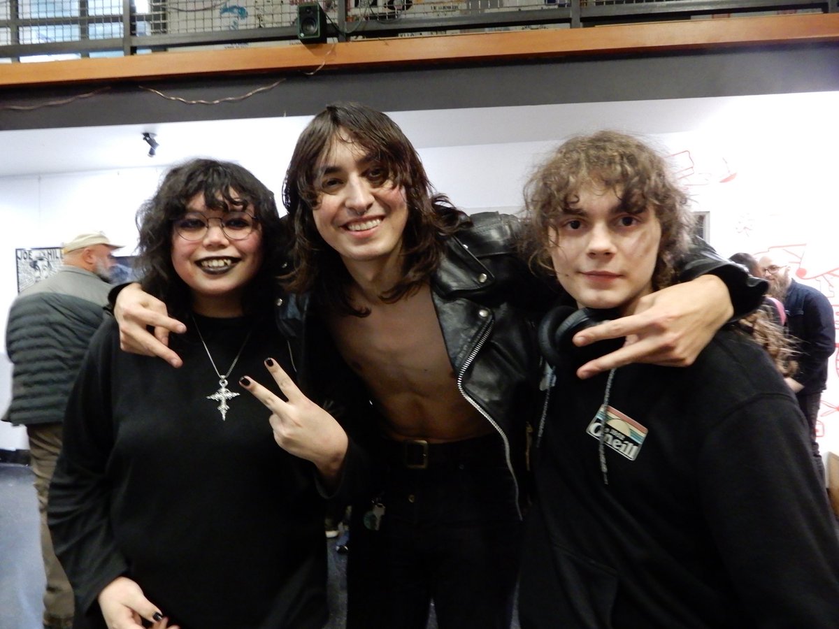 httpssharks's tweet image. I AM THE HAPPIEST GIRL ON THE PLANET