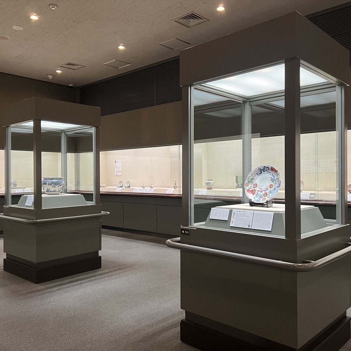 本日、年内最終開館日】 『古伊万里カラーパレットー絵具編ー』は本日