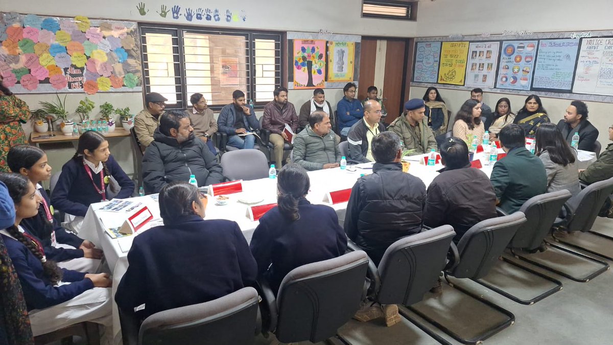 DM NEW DELHI tweet media