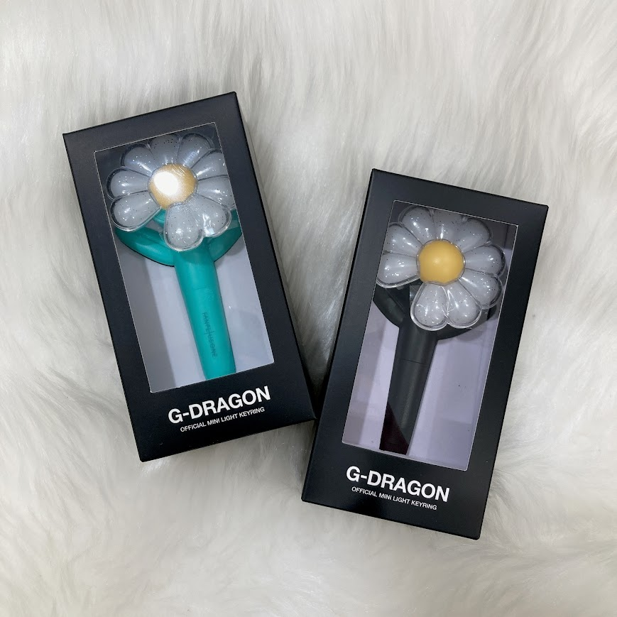 🐉#GDRAGON 商品入荷情報🐉 G-DRAGONさんの ・OFFICIAL MINI LIGHT