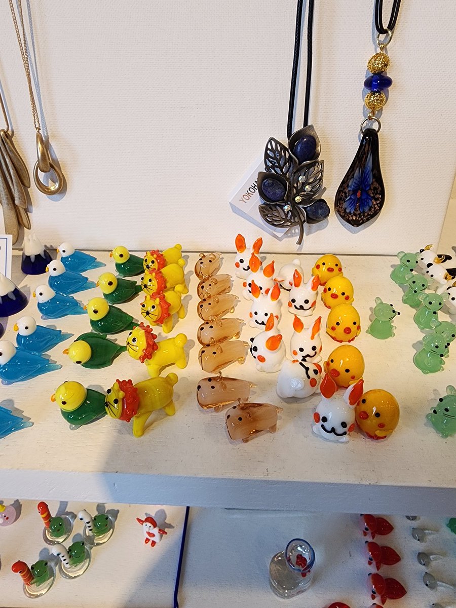 かわいい( ´ー`) カピバラさんのガラス細工